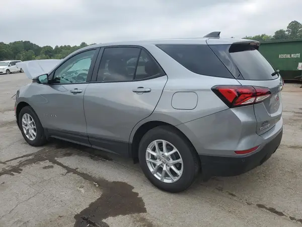 3GNAXHEG0RL356007 2024 CHEVROLET EQUINOX - Image 2