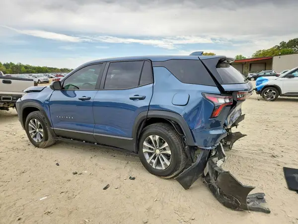 3GNAXHEG0SL303412 2025 CHEVROLET EQUINOX - Image 2