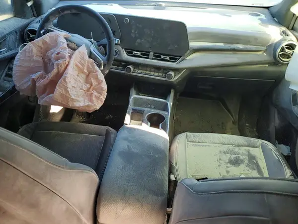 3GNAXHEG0SL315592 2025 CHEVROLET EQUINOX - Image 8