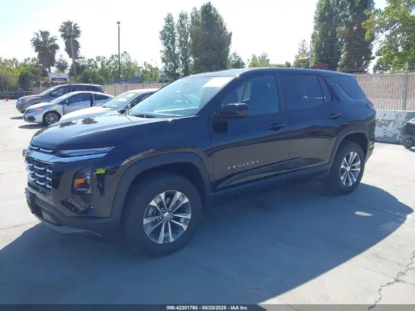 3GNAXHEG0SL317259 2025 CHEVROLET EQUINOX - Image 2