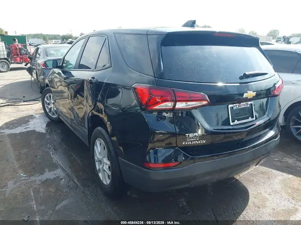 2023 CHEVROLET EQUINOX IAAI lot 45844236 auction photo 3
