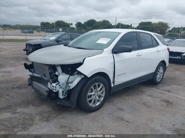3GNAXHEG1RL102077 2024 CHEVROLET EQUINOX - Image 2