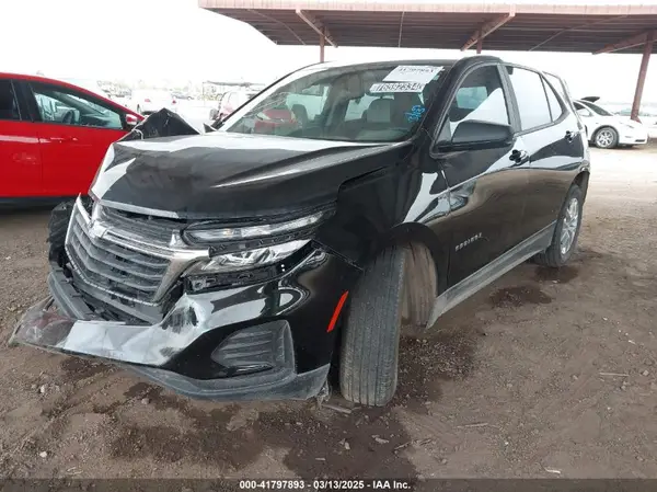 3GNAXHEG1RL142689 2024 CHEVROLET EQUINOX - Image 2