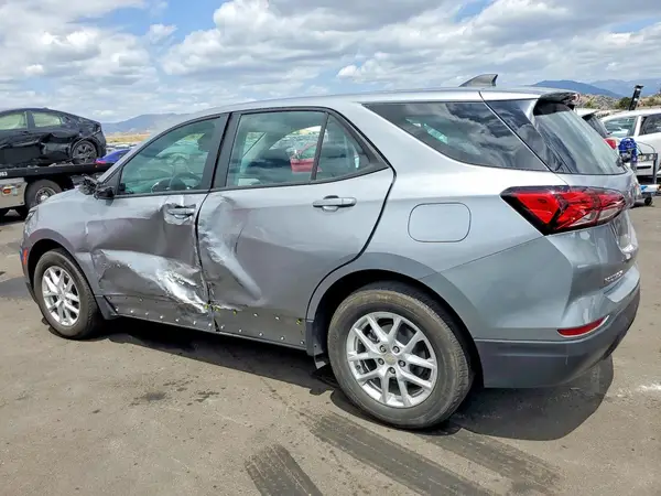 3GNAXHEG1RL156138 2024 CHEVROLET EQUINOX - Image 2