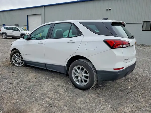 3GNAXHEG1RL307348 2024 CHEVROLET EQUINOX - Image 2