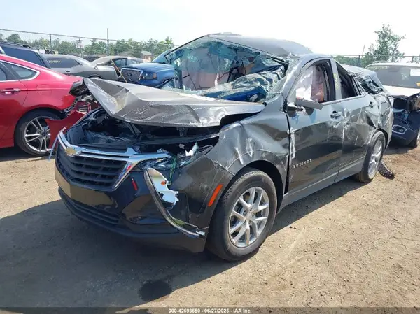 3GNAXHEG1RL317684 2024 CHEVROLET EQUINOX - Image 2