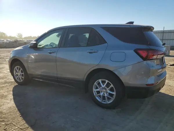 3GNAXHEG1RL344884 2024 CHEVROLET EQUINOX - Image 2