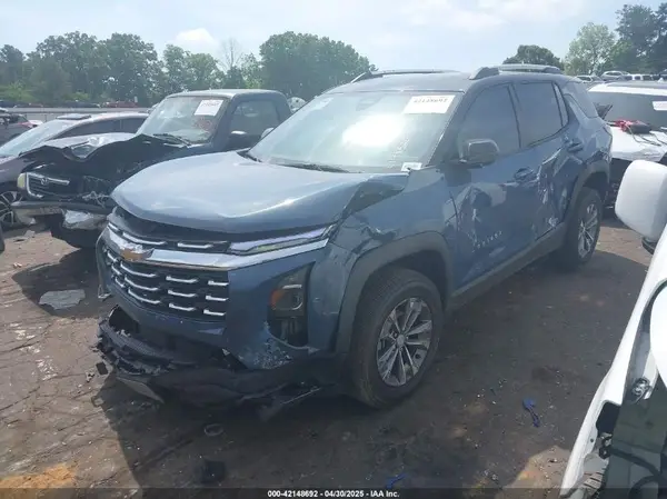 3GNAXHEG1SL178520 2025 CHEVROLET EQUINOX - Image 2