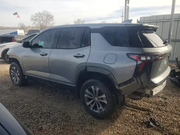 3GNAXHEG1SL220927 2025 CHEVROLET EQUINOX - Image 2