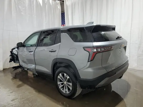 3GNAXHEG1SL316105 2025 CHEVROLET EQUINOX - Image 2