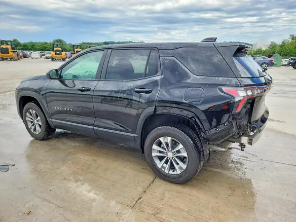 3GNAXHEG1TL140254 2026 CHEVROLET EQUINOX - Image 2