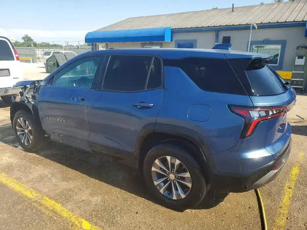 3GNAXHEG1TL243531 2026 CHEVROLET EQUINOX - Image 2