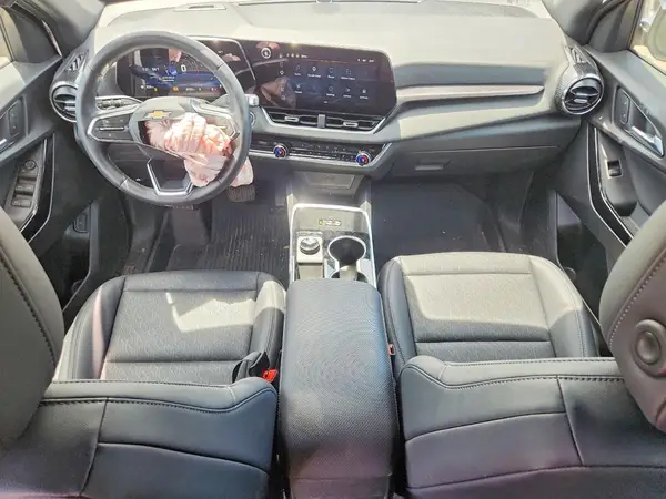 3GNAXHEG1TL246073 2026 CHEVROLET EQUINOX - Image 8