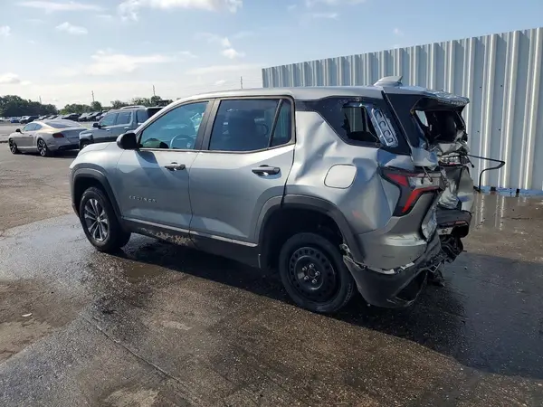 3GNAXHEG1TL357481 2026 CHEVROLET EQUINOX - Image 2