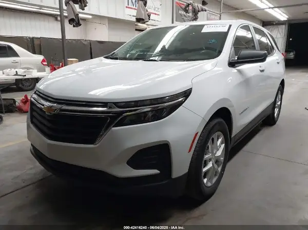 3GNAXHEG2PL113098 2023 CHEVROLET EQUINOX - Image 2