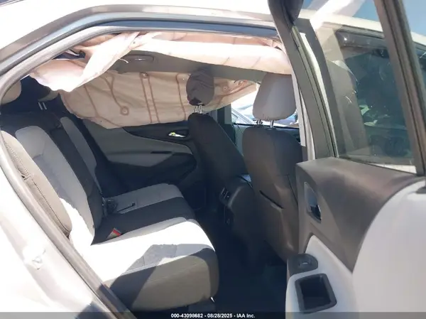 3GNAXHEG2PL242538 2023 CHEVROLET EQUINOX - Image 8