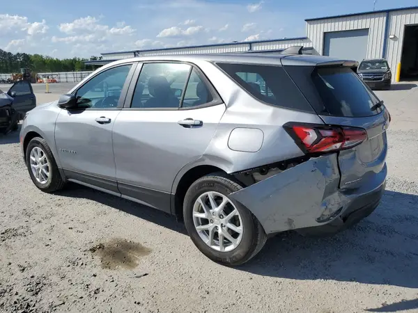 3GNAXHEG2RL139025 2024 CHEVROLET EQUINOX - Image 2