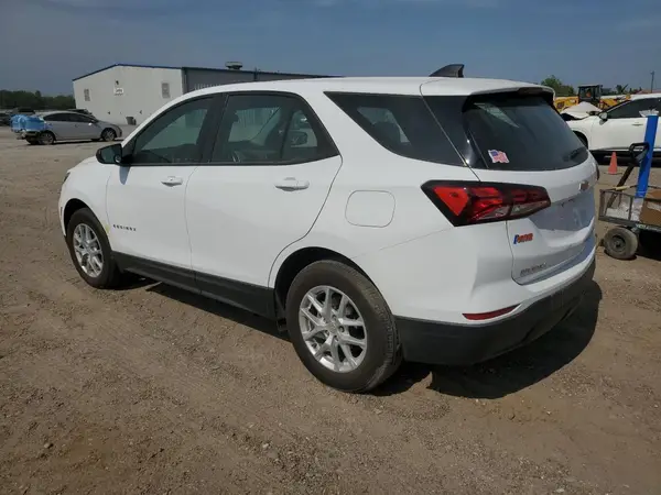 3GNAXHEG2RL170985 2024 CHEVROLET EQUINOX - Image 2