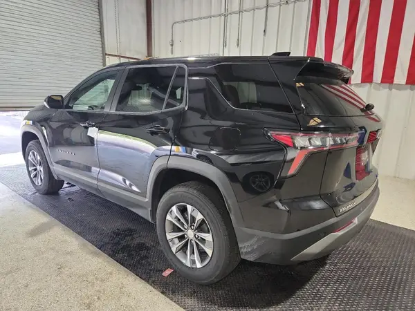 3GNAXHEG2SL212173 2025 CHEVROLET EQUINOX - Image 2