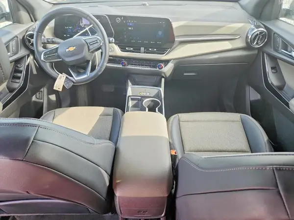 3GNAXHEG2SL215137 2025 CHEVROLET EQUINOX - Image 8