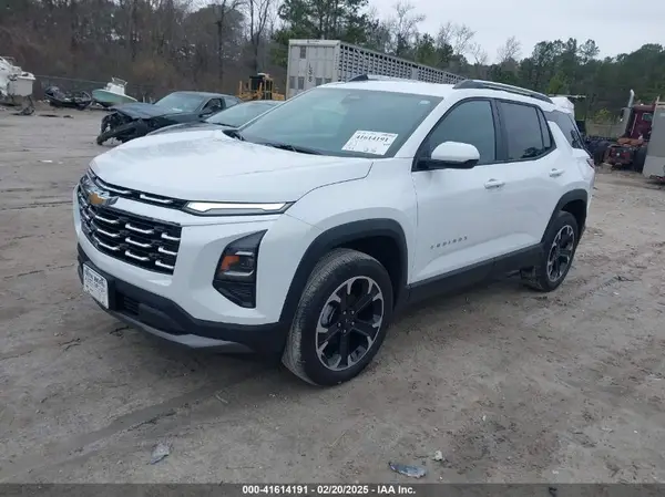 3GNAXHEG2SL222766 2025 CHEVROLET EQUINOX - Image 2