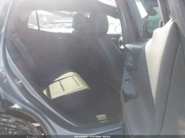 3GNAXHEG2SL285690 2025 CHEVROLET EQUINOX - Image 8