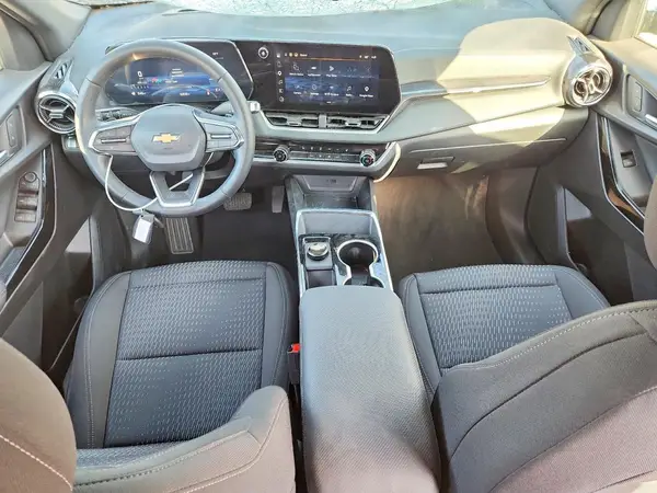 3GNAXHEG2TL190225 2026 CHEVROLET EQUINOX - Image 8