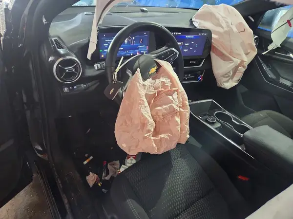 3GNAXHEG2TL313568 2026 CHEVROLET EQUINOX - Image 8