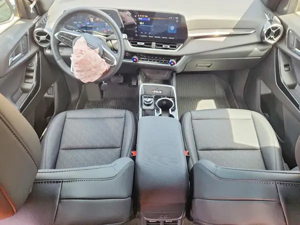 3GNAXHEG2TL317944 2026 CHEVROLET EQUINOX - Image 8