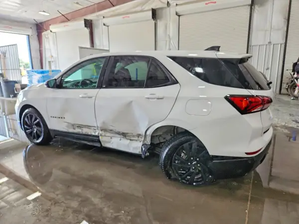 3GNAXHEG3PL222606 2023 CHEVROLET EQUINOX - Image 2