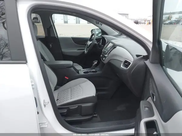2023 CHEVROLET EQUINOX IAAI lot 44019552 auction photo 5
