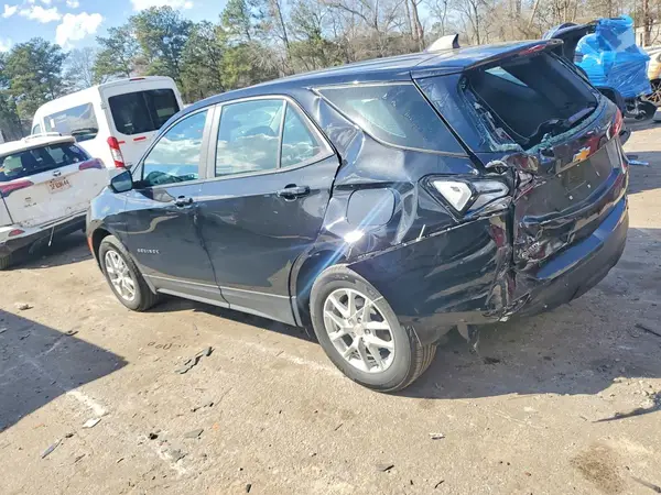 3GNAXHEG3RL101545 2024 CHEVROLET EQUINOX - Image 2
