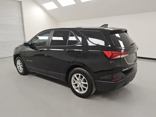 3GNAXHEG3RL186967 2024 CHEVROLET EQUINOX - Image 2