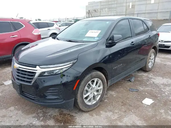 3GNAXHEG3RL188413 2024 CHEVROLET EQUINOX - Image 2