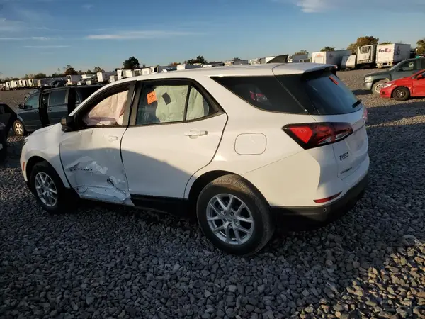 3GNAXHEG3RL211270 2024 CHEVROLET EQUINOX - Image 2