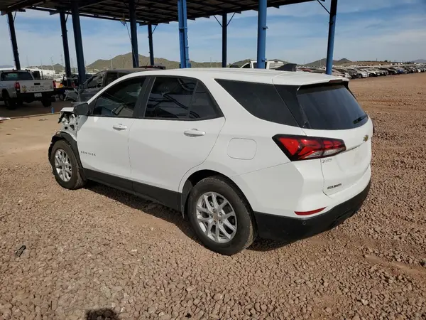 3GNAXHEG3RL308906 2024 CHEVROLET EQUINOX - Image 2