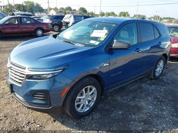 3GNAXHEG3RL316004 2024 CHEVROLET EQUINOX - Image 2