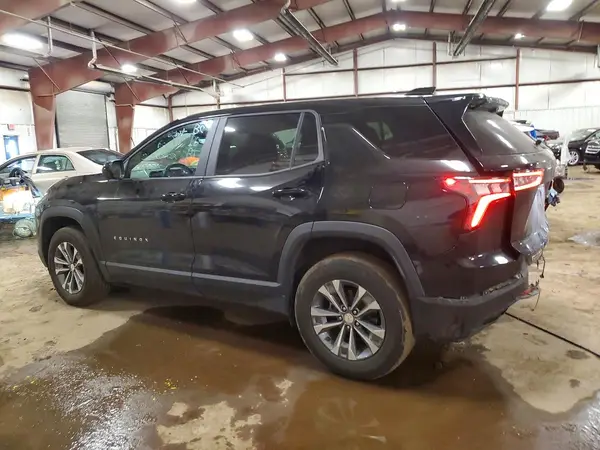 3GNAXHEG3SL126922 2025 CHEVROLET EQUINOX - Image 2