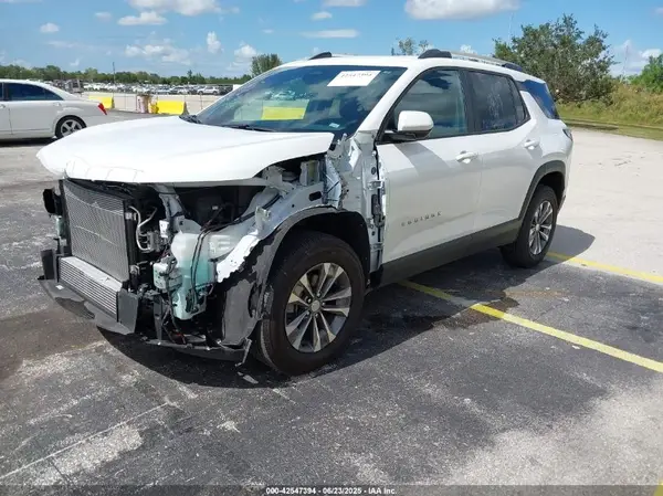 3GNAXHEG3SL168846 2025 CHEVROLET EQUINOX - Image 2