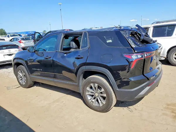 3GNAXHEG3SL301282 2025 CHEVROLET EQUINOX - Image 2