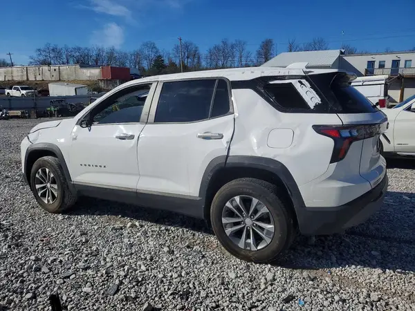 3GNAXHEG3TL177757 2026 CHEVROLET EQUINOX - Image 2