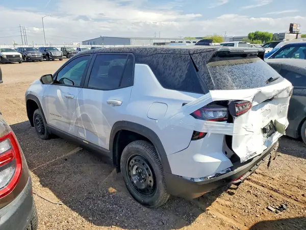 3GNAXHEG3TL180013 2026 CHEVROLET EQUINOX - Image 2
