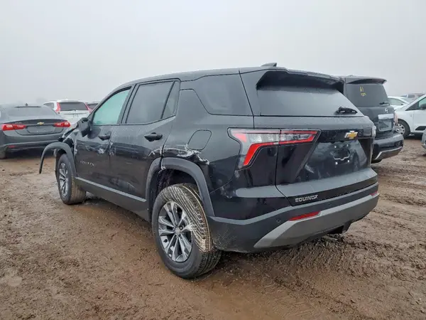 3GNAXHEG3TL203449 2026 CHEVROLET EQUINOX - Image 2