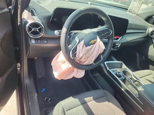 3GNAXHEG3TL273615 2026 CHEVROLET EQUINOX - Image 8