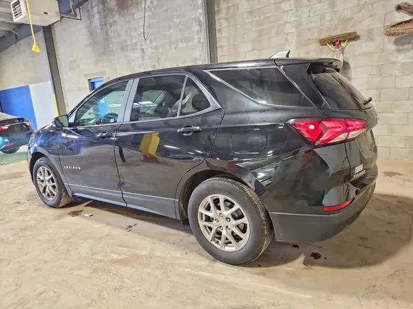 3GNAXHEG4PL167969 2023 CHEVROLET EQUINOX - Image 2