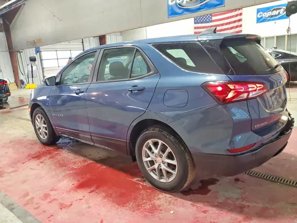 3GNAXHEG4RL140063 2024 CHEVROLET EQUINOX - Image 2