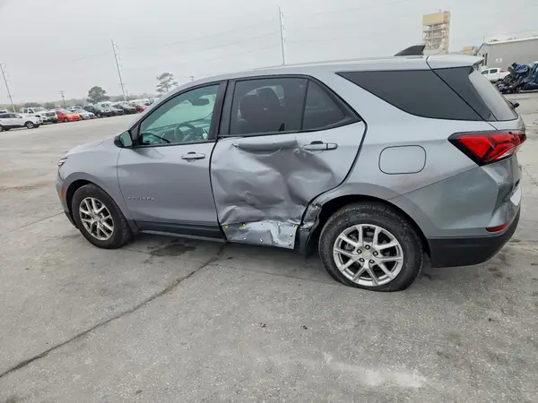 3GNAXHEG4RL143108 2024 CHEVROLET EQUINOX - Image 2