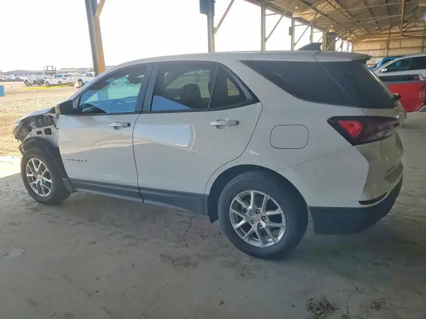 3GNAXHEG4RL144968 2024 CHEVROLET EQUINOX - Image 2