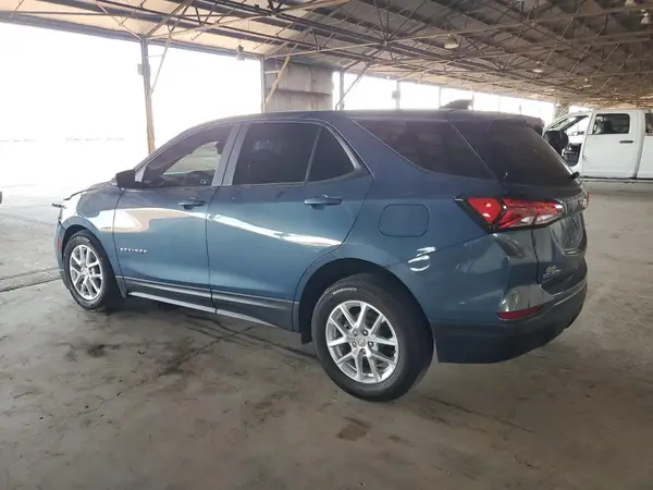 3GNAXHEG4RL155677 2024 CHEVROLET EQUINOX - Image 2