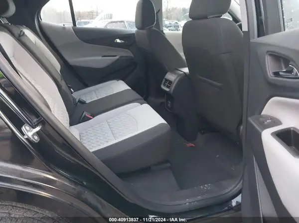 3GNAXHEG4RL176884 2024 CHEVROLET EQUINOX - Image 8
